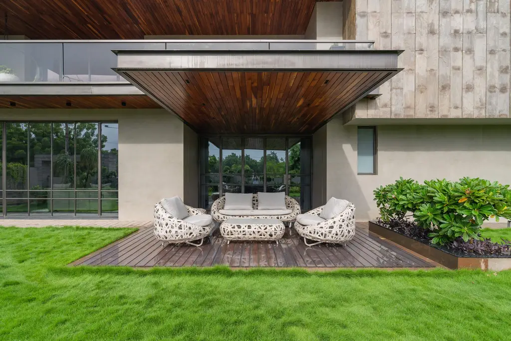 Contemporary Oasis by Designers Circle A Sunlit Sanctuary of Texture Art and Minimal Boldness 5