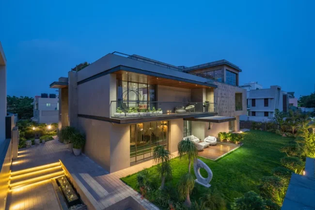 Contemporary Oasis by Designer’s Circle, A Sunlit Sanctuary of Texture, Art, and Minimal Boldness