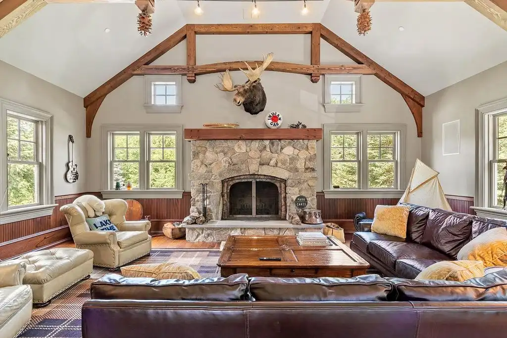 Experience Breathtaking Lakefront Living at 30 Leopards Leap Road — A 16.95M Modern Gem on Black Cat Island 17