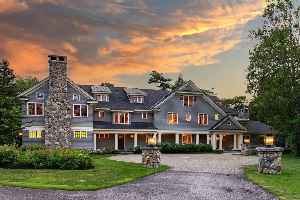 Experience Breathtaking Lakefront Living at 30 Leopards Leap Road — A 16.95M Modern Gem on Black Cat Island 2