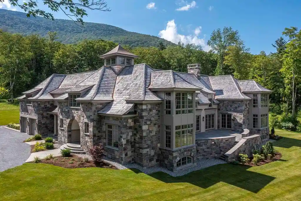 Experience Exquisite Craftsmanship at 551 West Fields Road — A 10.3M Vermont Retreat by Ramsay Gourd Architect 1