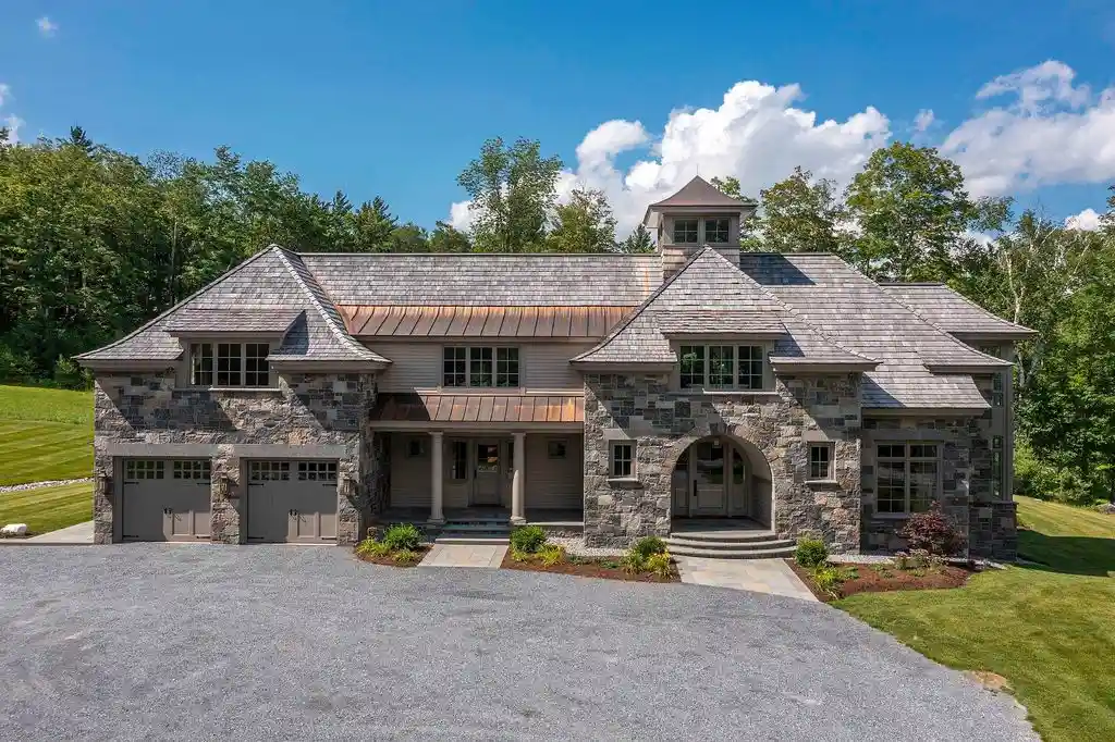 Experience Exquisite Craftsmanship at 551 West Fields Road — A 10.3M Vermont Retreat by Ramsay Gourd Architect 2