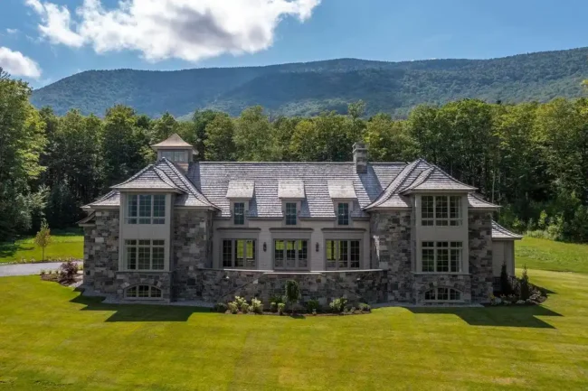 A Masterfully Designed Vermont Estate by Ramsay Gourd and Breen Builders Hits the Market for $10.3 Million