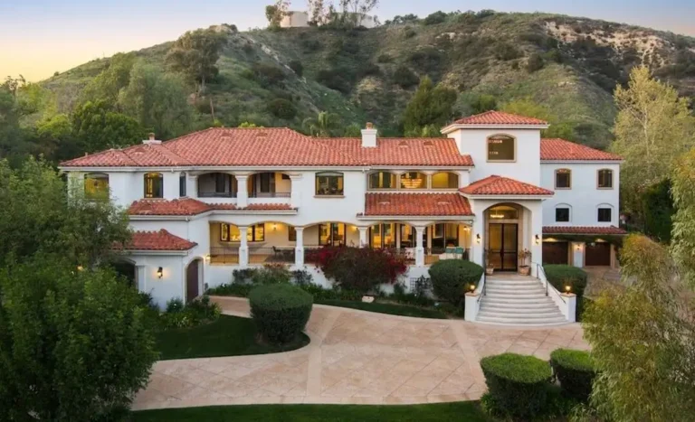 A Grand Mediterranean Estate Offering Private Resort Living in Calabasas Listed at $8.15 Million