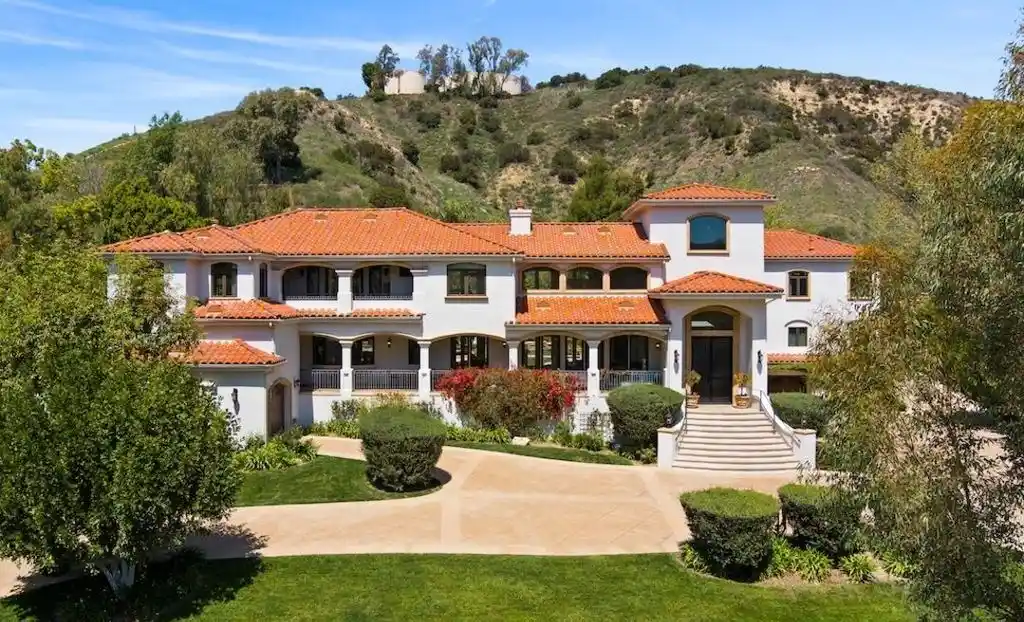 Experience Magnificent Mediterranean Luxury at 23593 Park South St — A Private Calabasas Retreat for 8 3