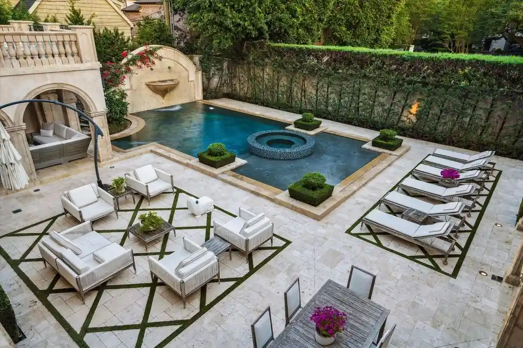 Exquisite Fully Gated Estate at 2307 River Oaks Blvd Embodies the Height of Texas Luxury — Asking 15995000 18