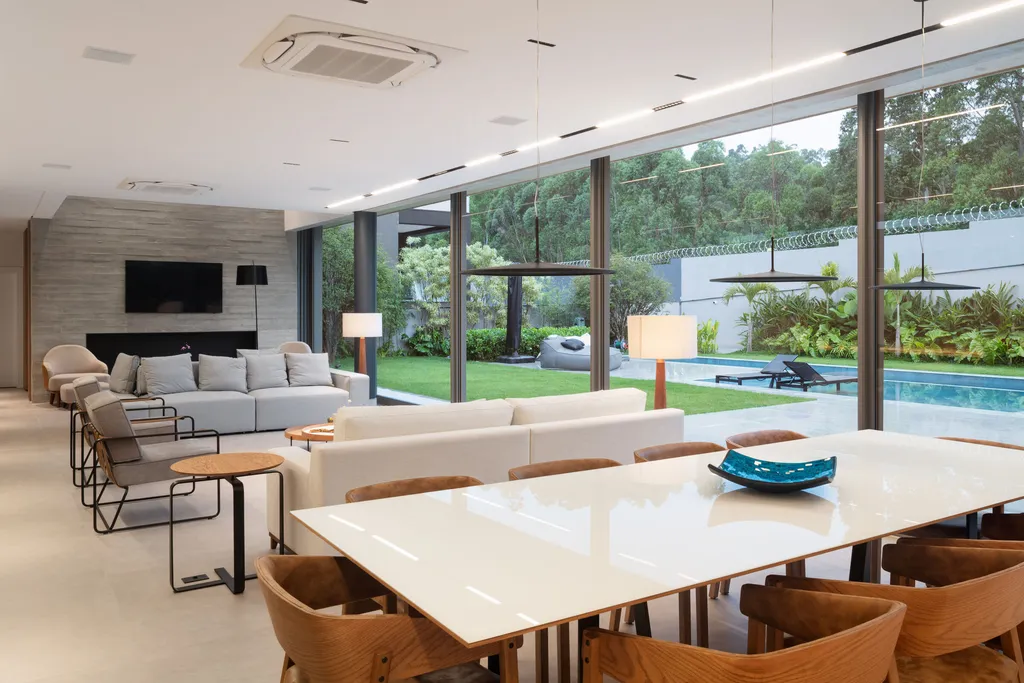 FCS House by SAU Studio Arquitetura Urbanismo, A Climate-Sensitive Modern Family Home in Brazil