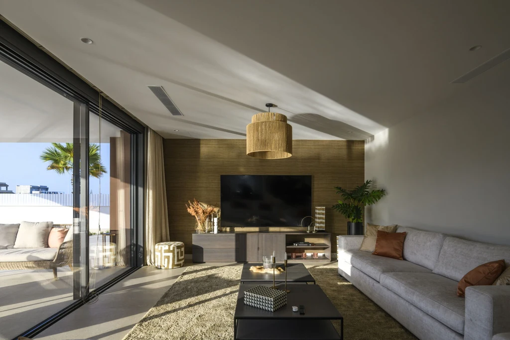 House by the Water by Albasini Berkhout A Dutch Spanish Lagoon Retreat with Seamless Indoor Outdoor Living 1 1