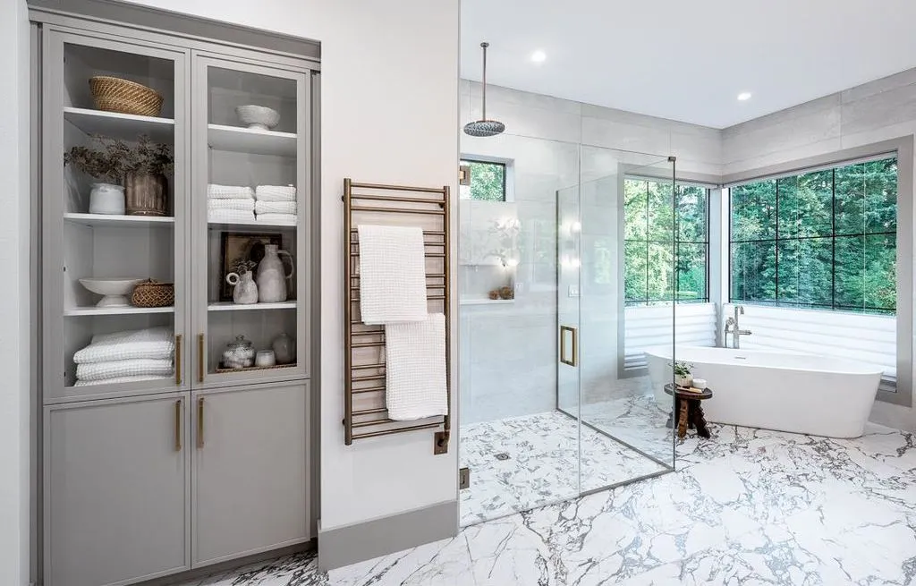 Inside the Exquisite 655 Rosemont Rd A Secluded 6 Million Oregon Sanctuary for Lavish Entertaining 11