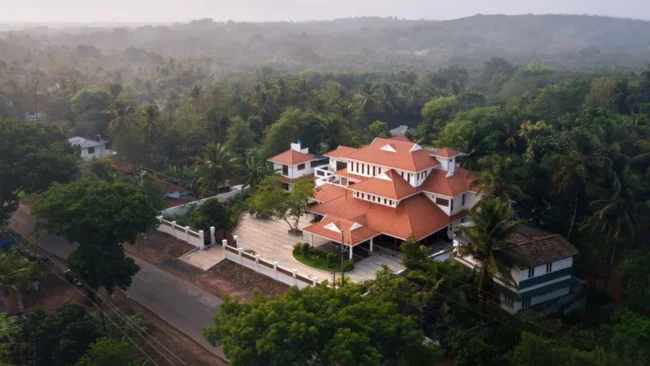 Navas Residence by Amar Architects, A Kerala Courtyard Home Rooted in Tradition and Modern Craft