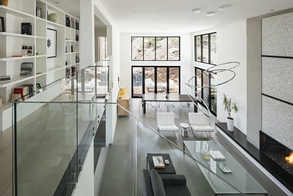 Red Rocks by The Ranch Mine Reimagines Mountainside Living with Raw Elegance 3