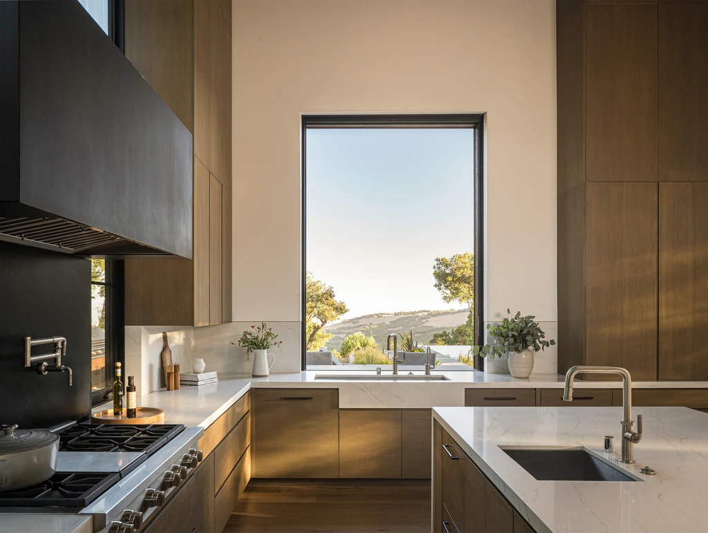 Sonoma Ridge House by Holder Parlette A Sculptural Home in Harmony with Nature 10