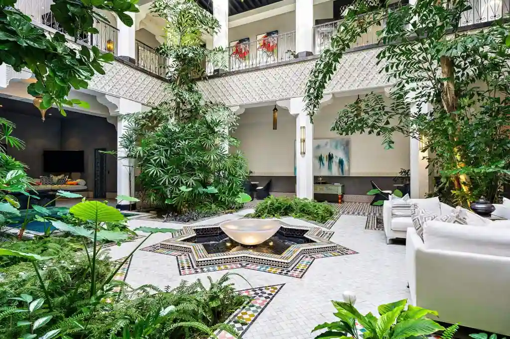 Spectacular Moroccan Masterpiece at 613 Indian Cv in BIGHORN Golf Club Hits the Market for 13 14