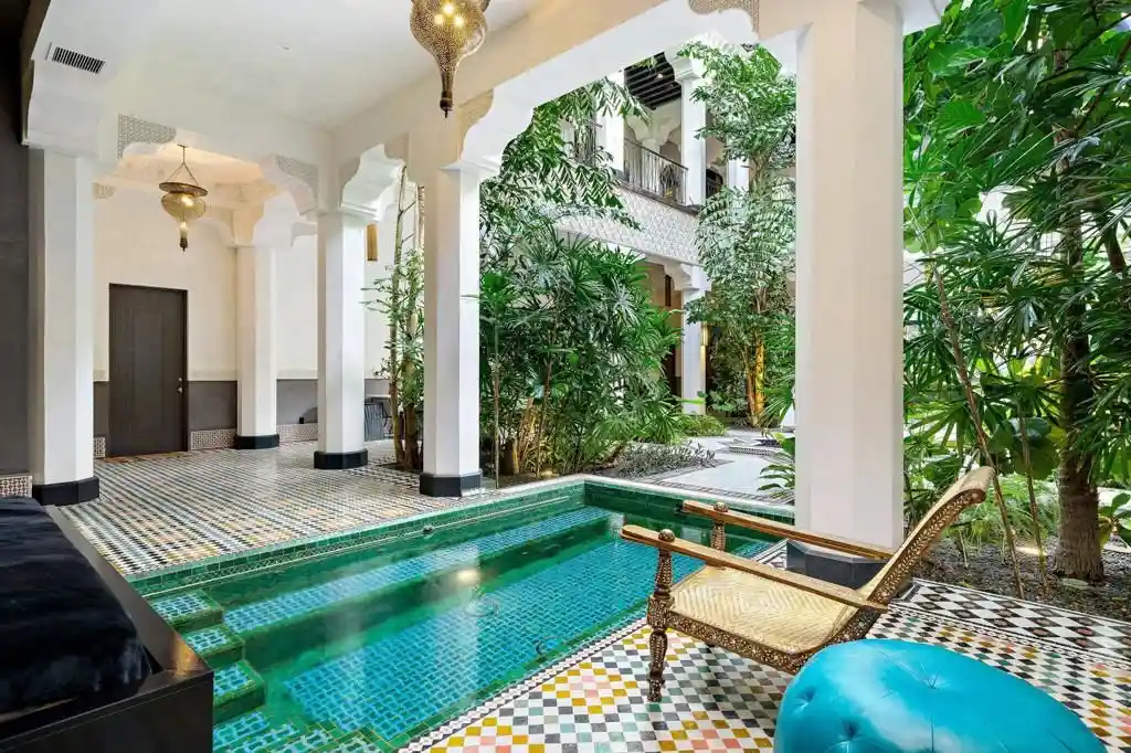 Spectacular Moroccan Masterpiece at 613 Indian Cv in BIGHORN Golf Club Hits the Market for 13 16