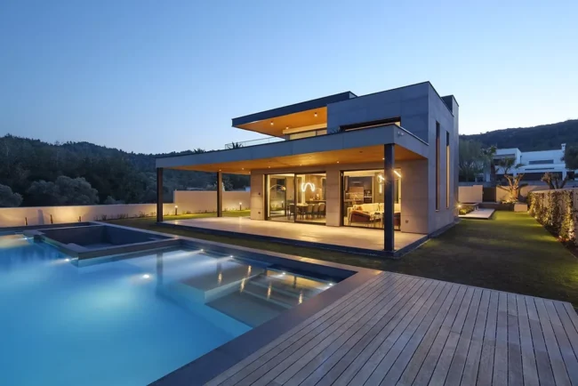 Villa Murus by Başak Akkoyunlu Design, A Walled Sanctuary of Light, Stone, and Serenity