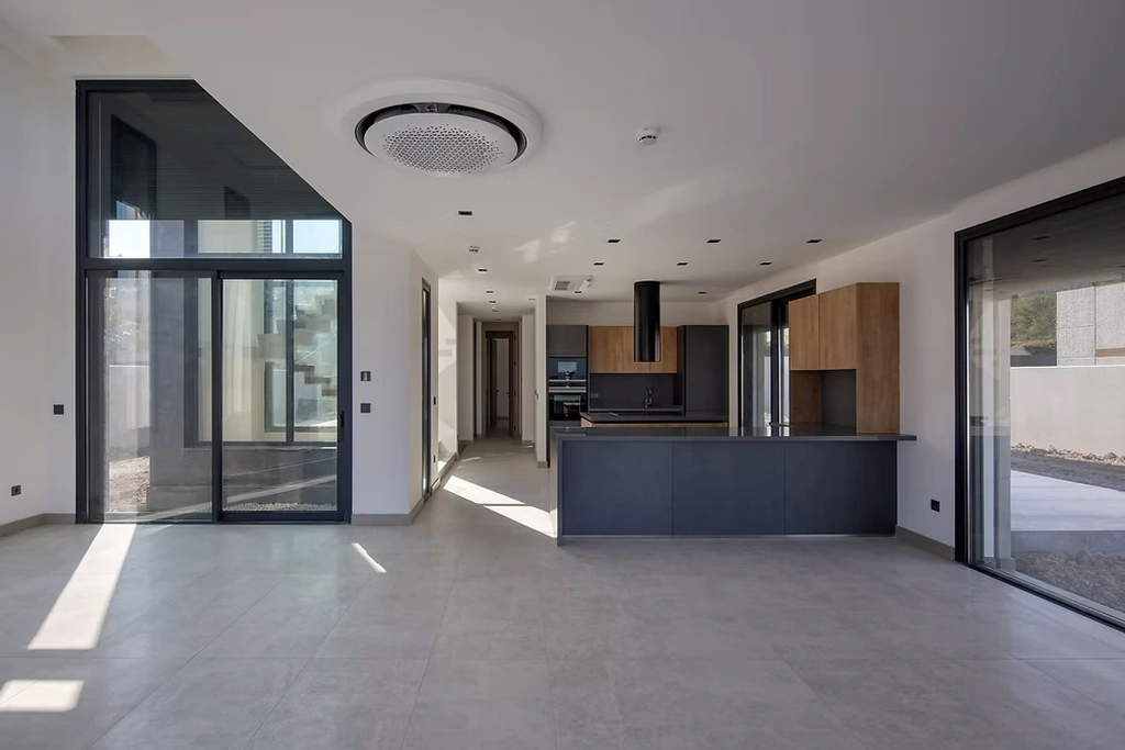 Villa Murus by Basak Akkoyunlu Design A Walled Sanctuary of Light Stone and Serenity 4