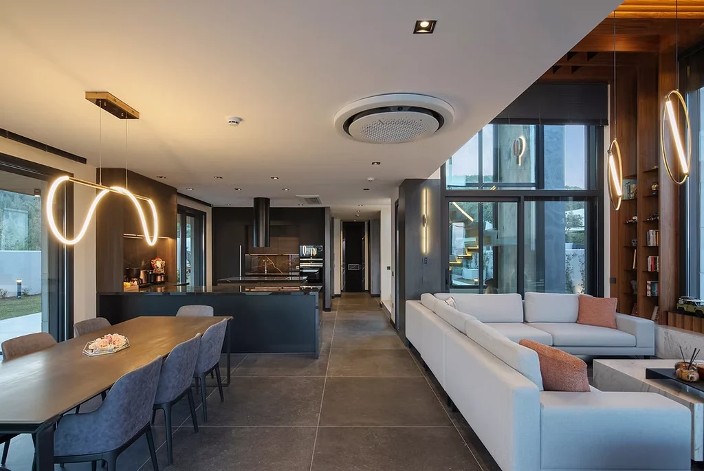 Villa Murus by Basak Akkoyunlu Design A Walled Sanctuary of Light Stone and Serenity 7