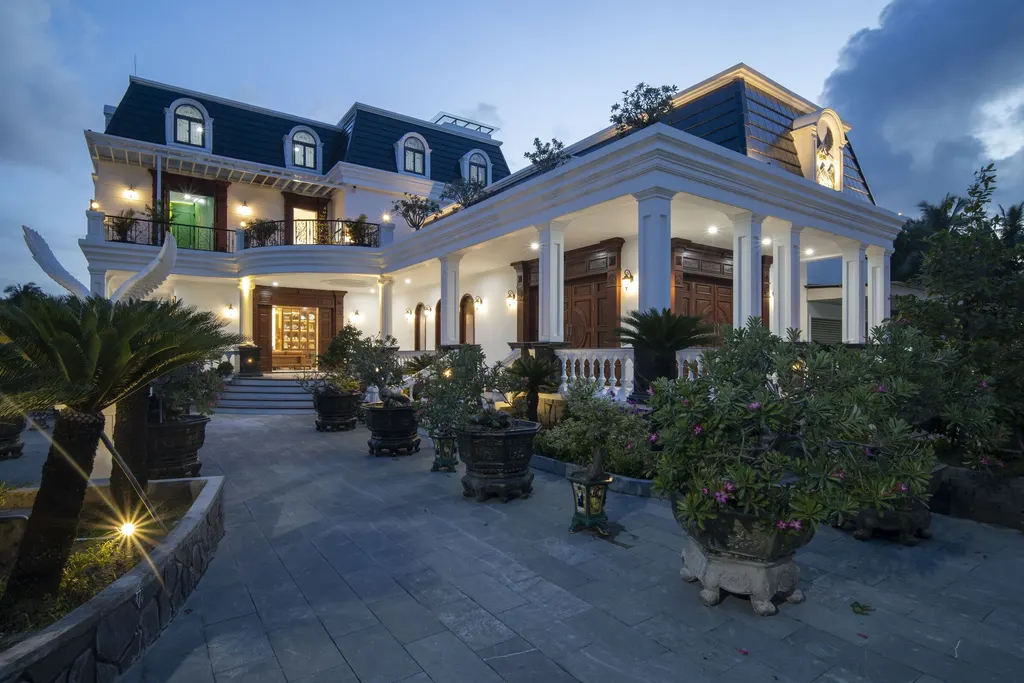 White Villa by Archiro Vietnam, A Neoclassical Tribute to Heritage and Landscape in Ben Tre