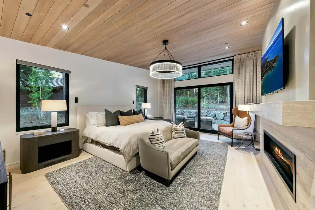 12232 Pete Alvertson Dr Exquisite California Estate by Gallagher Construction Listed for 7595000 14