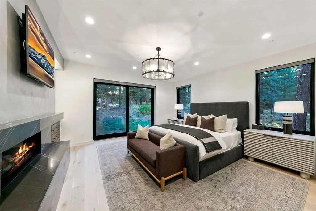 12232 Pete Alvertson Dr Exquisite California Estate by Gallagher Construction Listed for 7595000 17