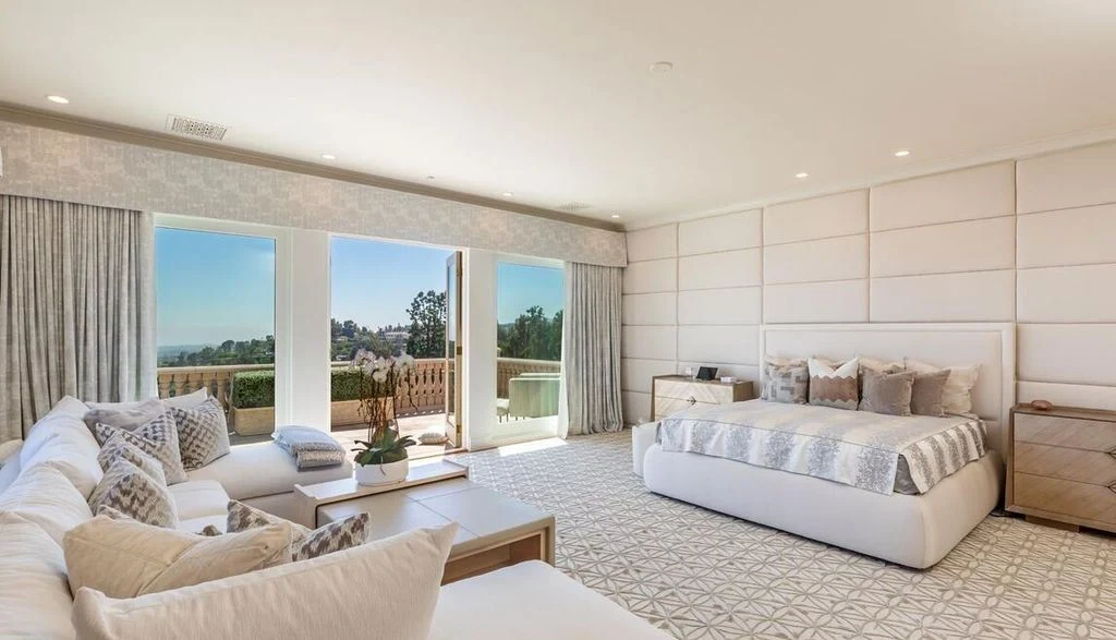 1309 Davies Dr Legendary Beverly Hills Estate with Ocean and City Views Listed for 75 Million 11