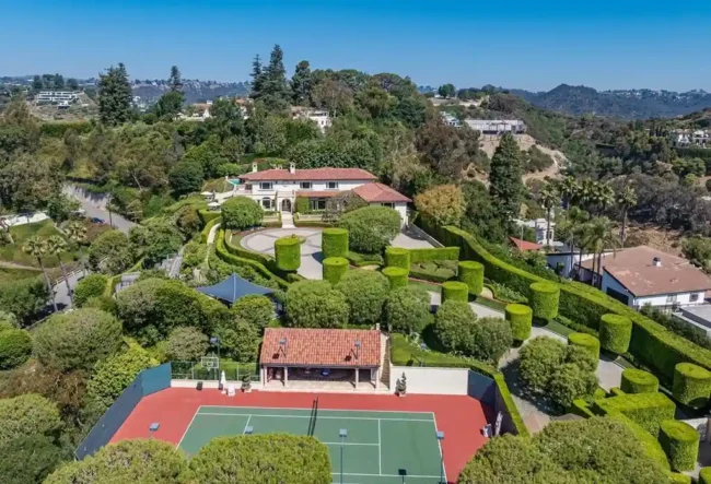 Beverly Hills Legendary Estate with Ocean-to-City Vistas Listed for $75 Million