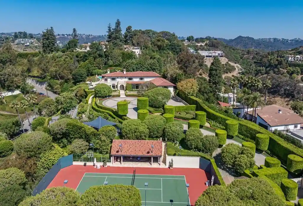 1309 Davies Dr Legendary Beverly Hills Estate with Ocean and City Views Listed for 75 Million 2