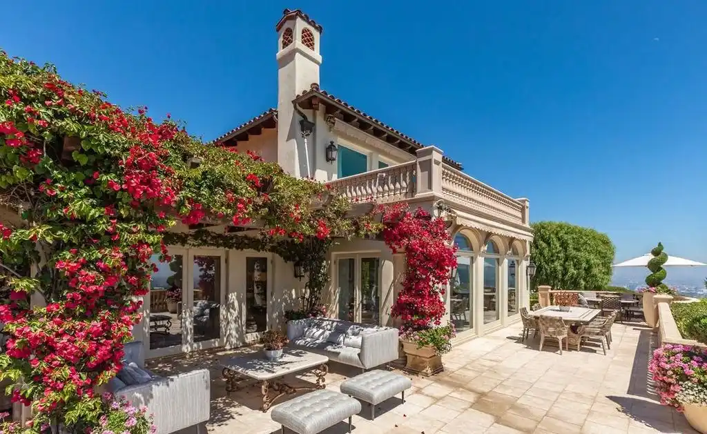 1309 Davies Dr Legendary Beverly Hills Estate with Ocean and City Views Listed for 75 Million 8