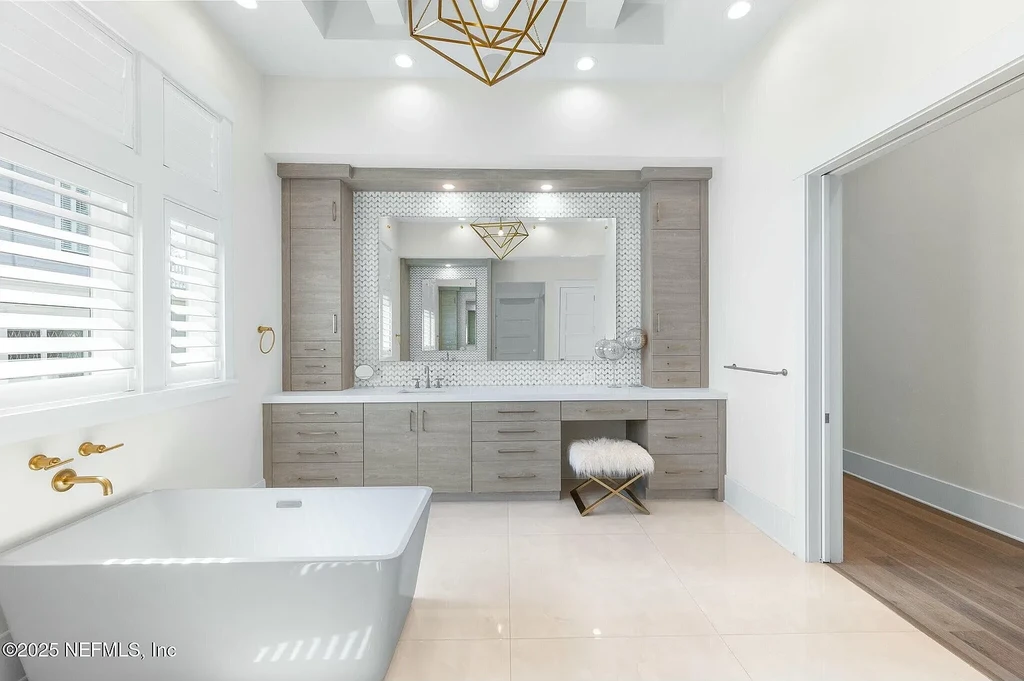141 S ROSCOE Boulevard luxury waterfront home in Ponte Vedra Beach featuring private dock, saltwater pool, and Intracoastal views