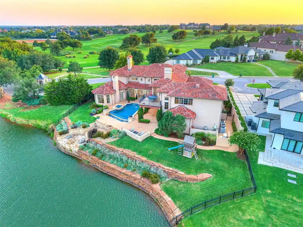 14804 Gaillardia Ln Stunning Oklahoma Estate with Panoramic Lake and Golf Course Views Listed at 2495000 6