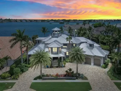 1611 Collingswood Ct Spectacular 8.9M Waterfront Estate With Gulf Access and Lavish Amenities in Marco Island 1