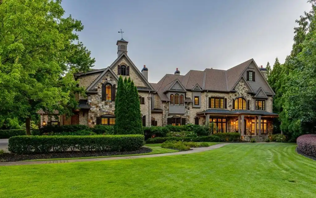 170 Autry Trl Spectacular Estate Reimagined by Barbara Dawes Designs Listed for 4 Million 27