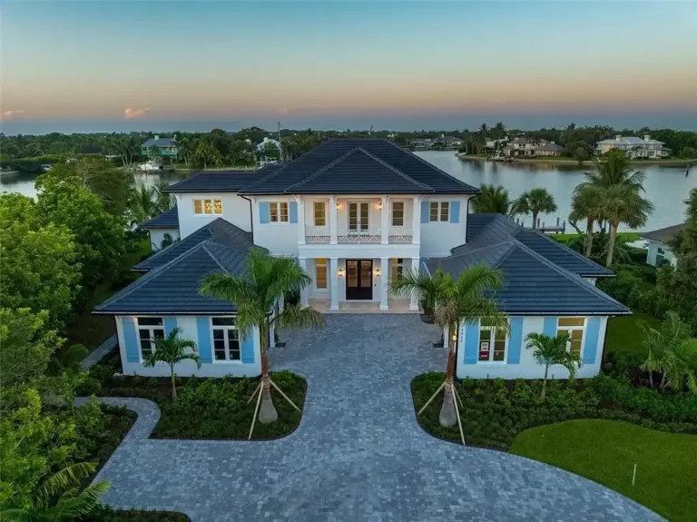 Spectacular $8.9 Million Bayfront Estate Elevates Vero Beach Luxury Living