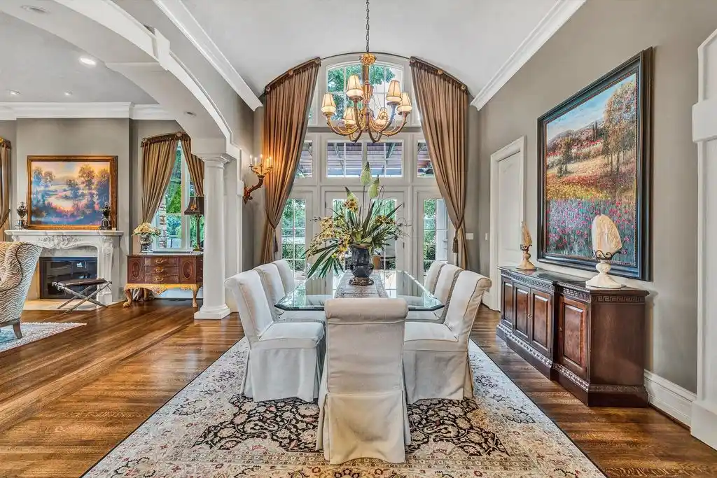 1994 Merriman Way Rd Exquisite Gated Mediterranean Estate with 3080 Feet of Shoreline in Virginia Listed for 6.25 Million 10