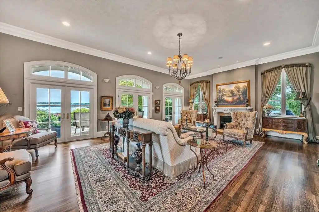 1994 Merriman Way Rd Exquisite Gated Mediterranean Estate with 3080 Feet of Shoreline in Virginia Listed for 6.25 Million 11