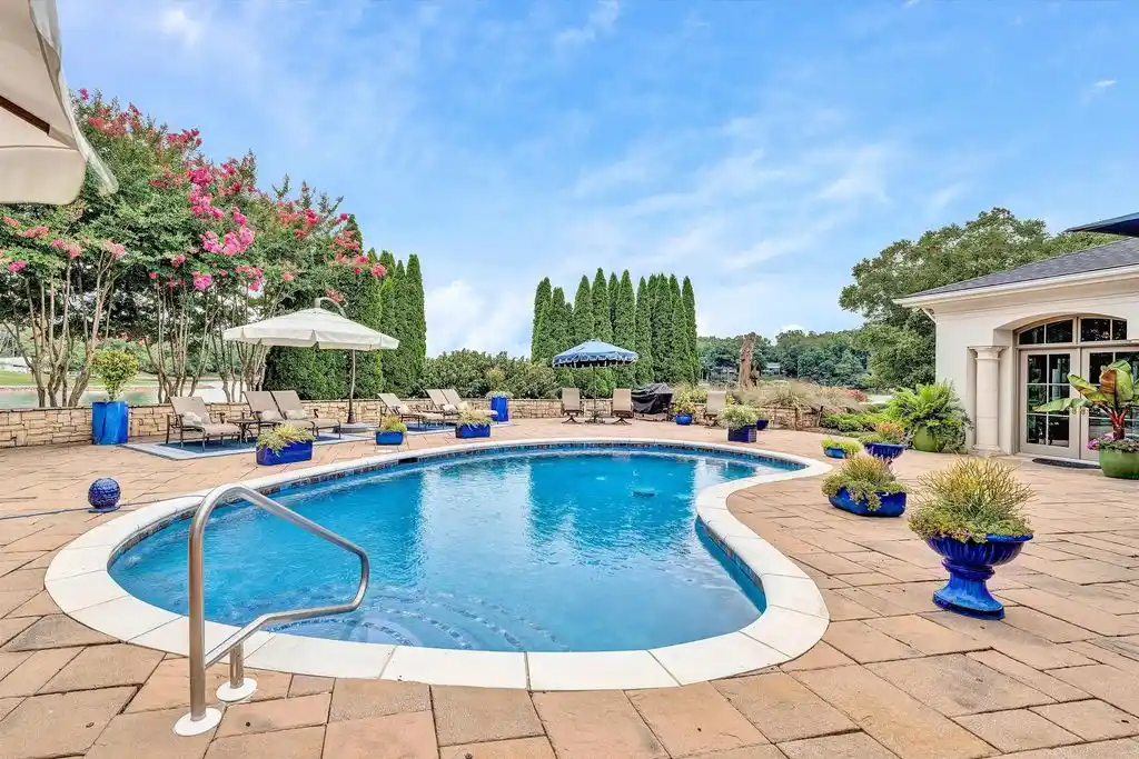 1994 Merriman Way Rd Exquisite Gated Mediterranean Estate with 3080 Feet of Shoreline in Virginia Listed for 6.25 Million 23