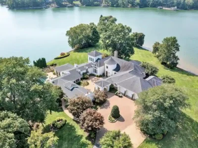 1994 Merriman Way Rd Exquisite Gated Mediterranean Estate with 3080 Feet of Shoreline in Virginia Listed for 6.25 Million 3
