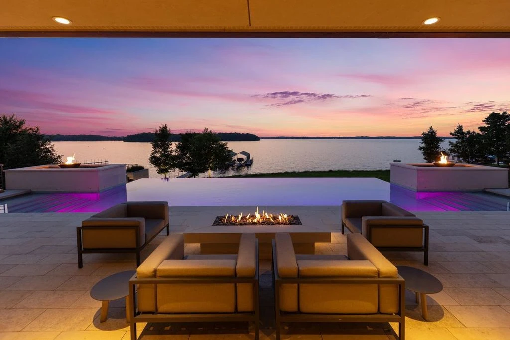 20670 Linwood Rd Breathtaking Lake Minnetonka Luxury Estate by Charles Stinson and Streeter 3