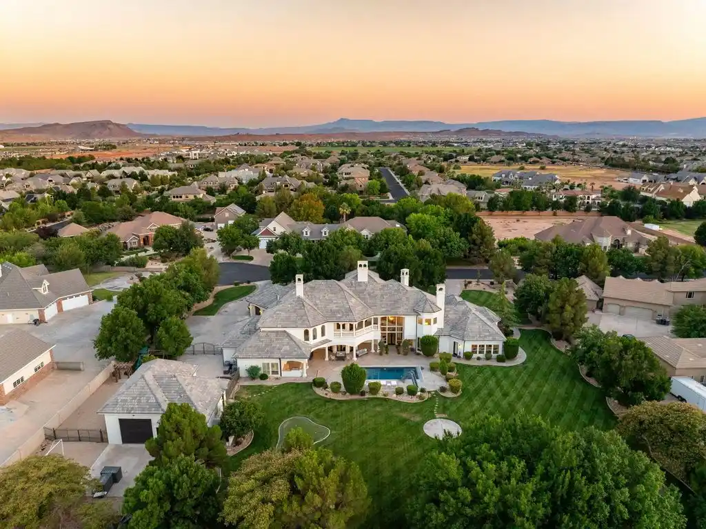 213 E Adam Ln An Exclusive 1.82 Acre Lot in Washington Fields With Panoramic Views Listed at 3.35 Million 23