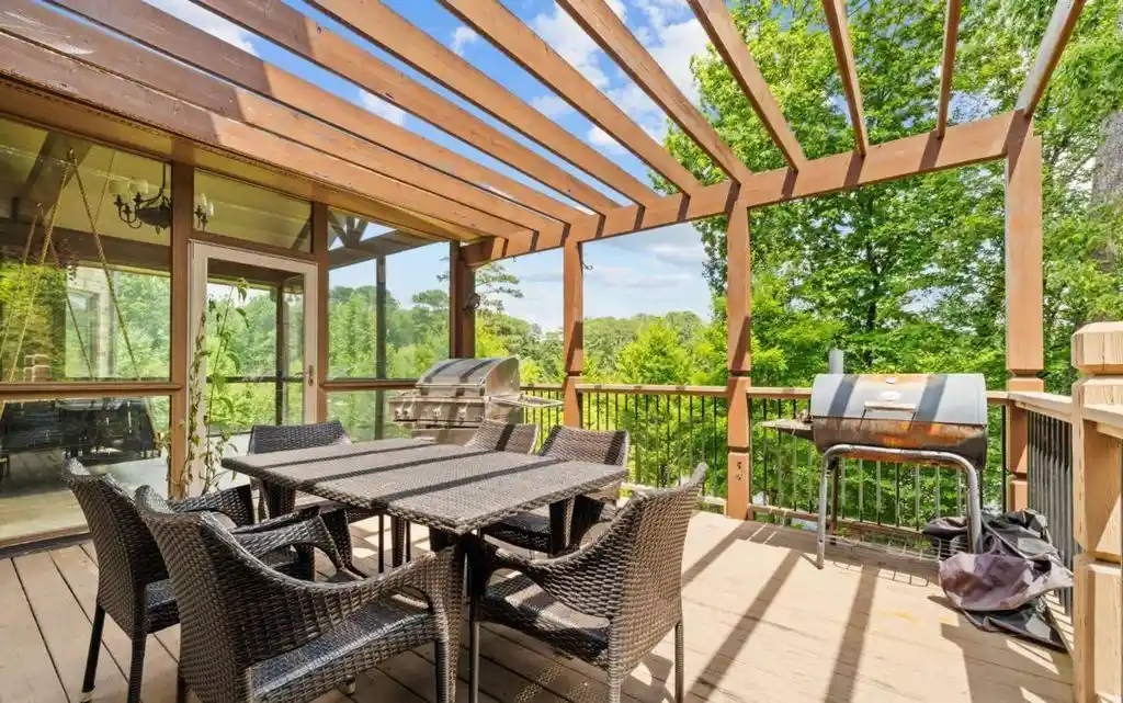 2267 Echo Trl NE Stunning Echo Lake Waterfront Estate on One Acre Listed for 4.5 Million 13
