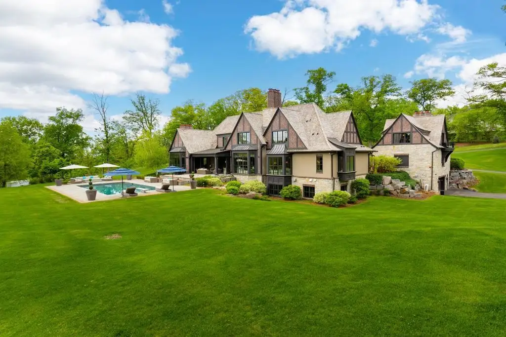 240 Salem Church Rd Exquisite Sunfish Lake Estate by Peter Eskuche in Minnesota Listed for 7995000 24