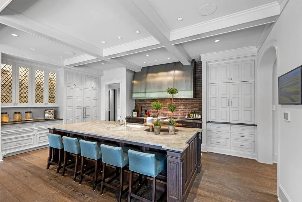 240 Salem Church Rd Exquisite Sunfish Lake Estate by Peter Eskuche in Minnesota Listed for 7995000 6
