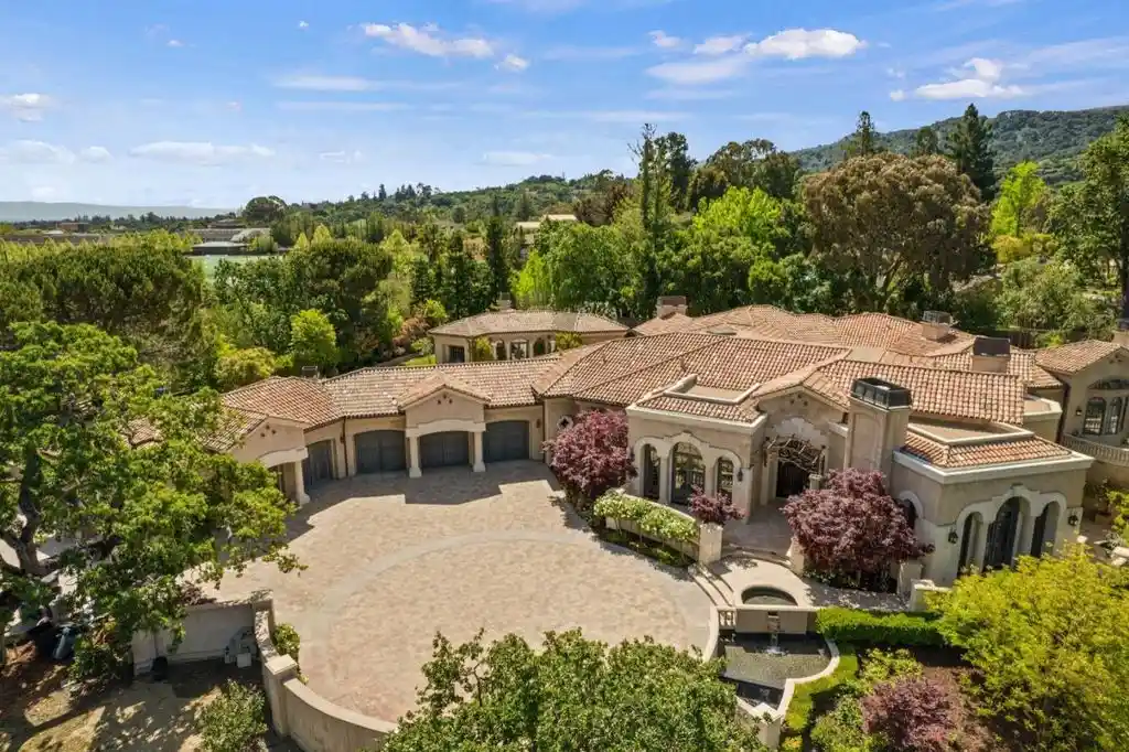 25751 Elena Rd Exquisite European Grand Estate in California Listed for 15.9 Million 20