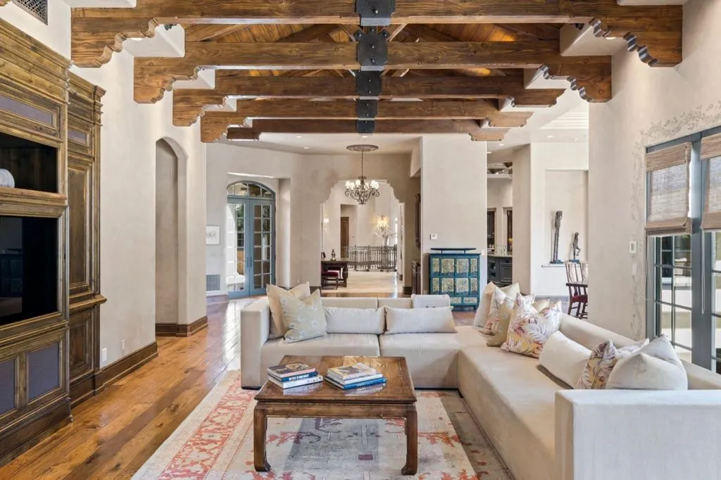 25751 Elena Rd Exquisite European Grand Estate in California Listed for 15.9 Million 8