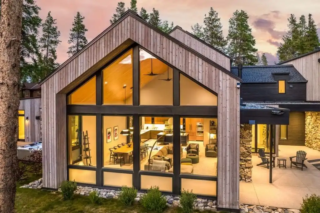 30 Cucumber Creek Rd An Exquisite 6.2M Mountain Modern Home With Scandinavian Inspired Luxury in Colorado 4