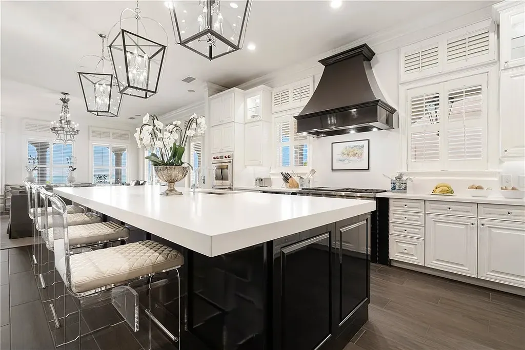 Luxury oceanfront estate at 3756 Ocean Dr, Vero Beach featuring panoramic Atlantic views, 6 bedrooms, 8 baths, heated pool, and coastal modern design.