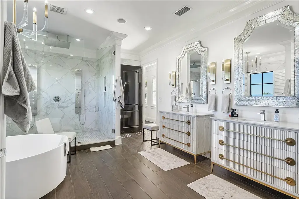 Luxury oceanfront estate at 3756 Ocean Dr, Vero Beach featuring panoramic Atlantic views, 6 bedrooms, 8 baths, heated pool, and coastal modern design.