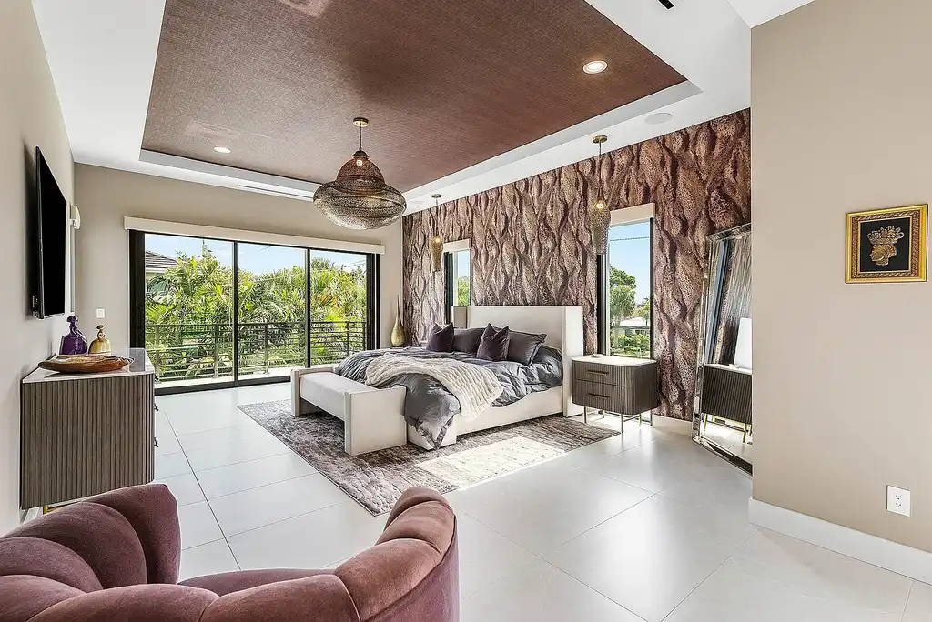 499 NE 4th Street – A Boca Raton Home for Sale Offering Unparalleled Coastal Luxury at 7 11