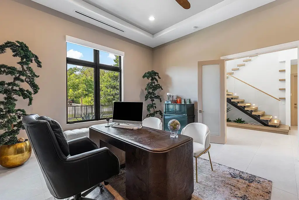 499 NE 4th Street – A Boca Raton Home for Sale Offering Unparalleled Coastal Luxury at 7 3