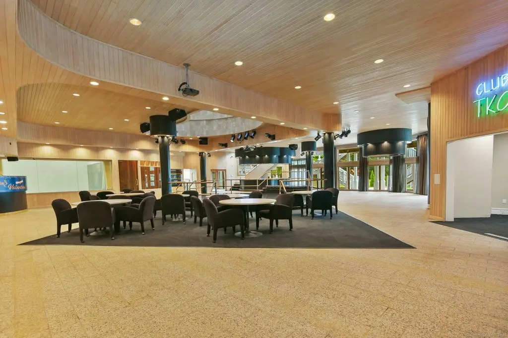 50 Poplar Hill Drive Remarkable Connecticut Mansion with Celebrity Pedigree Now Asking 9.9 Million 20